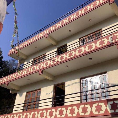 Countryside Comfort Homestay Нагаркот Экстерьер фото